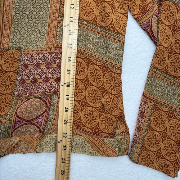 VTG Isabella Bird 100% Silk Popover Top Patchwork Print Boho Retro Size Medium - Picture 9 of 10